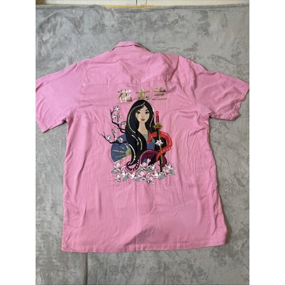 Disney Her Universe Mulan Shirt XL Pink Floral Sword Graphic Button Up NWT - Picture 8 of 8
